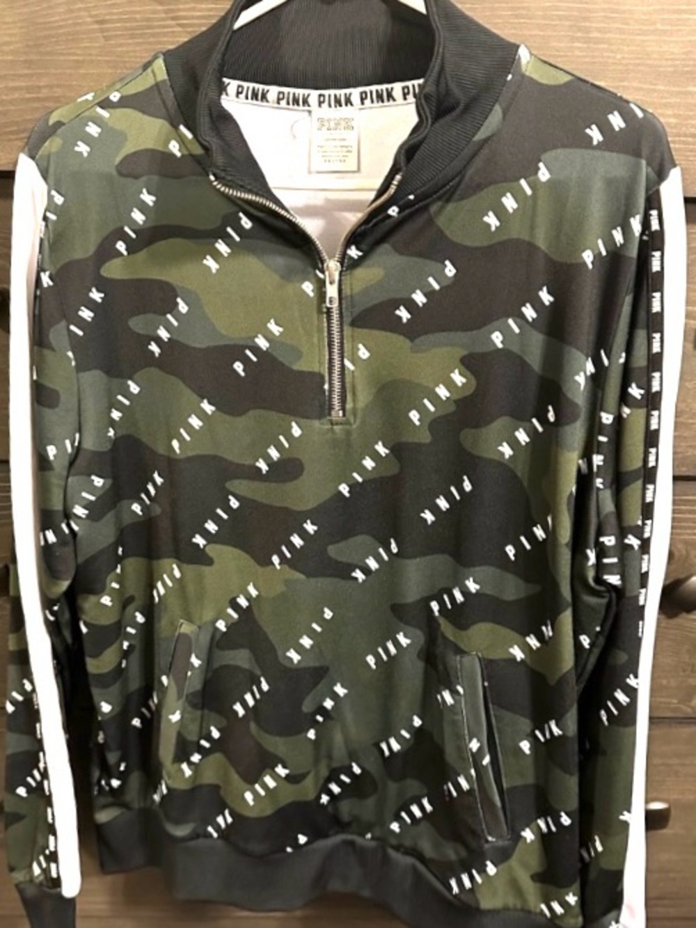 ✨PINK Victoria's Secret Camo Quarter-Zip Pullover - Olive/Black✨